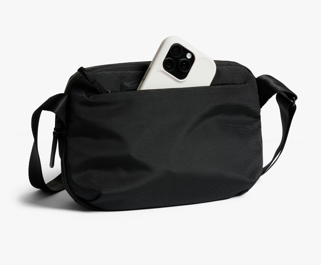 Bellroy Transit Sling 5L - Black - Stencil