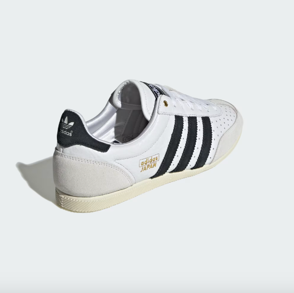 Adidas Women's Japan - Cloud White / Core Black / Gold Metallic - Stencil