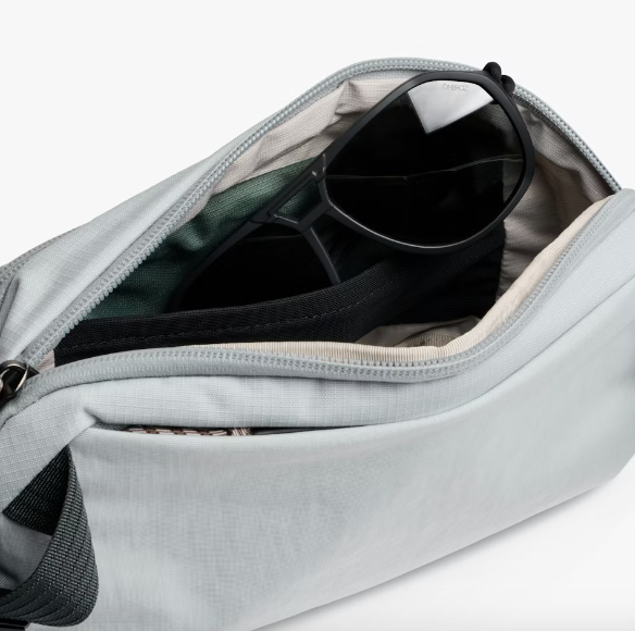 Bellroy Venture Ready Sling 2.5L - Fog - Stencil