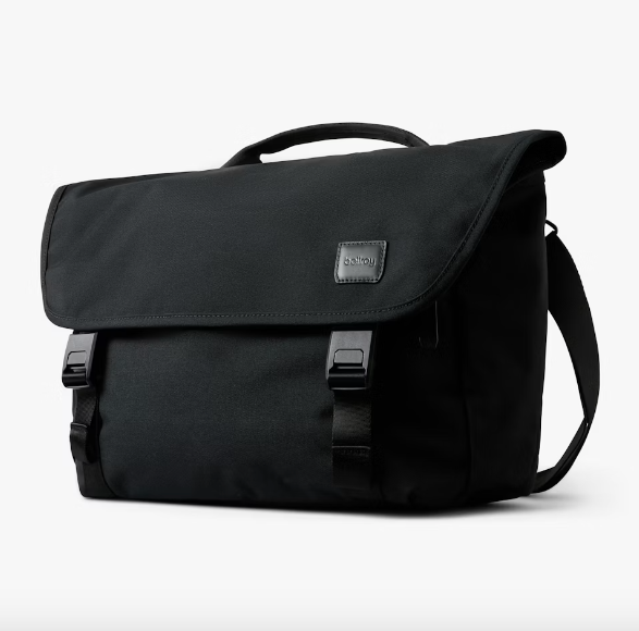 Bellroy Classic Messenger - Black - Stencil