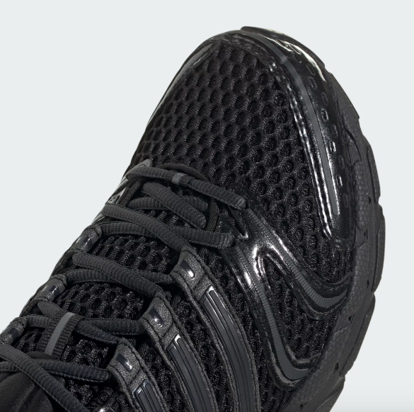 Adidas Adistar Control 5 - Core Black / Grey Six / Iron Metallic - Stencil
