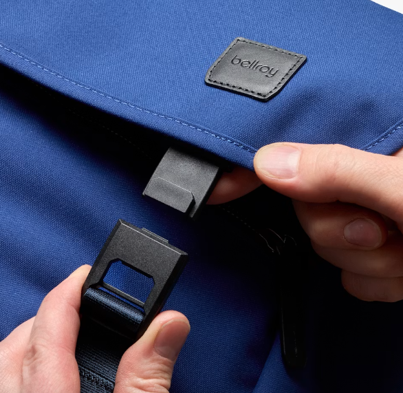 Bellroy Classic Messenger - Indigo