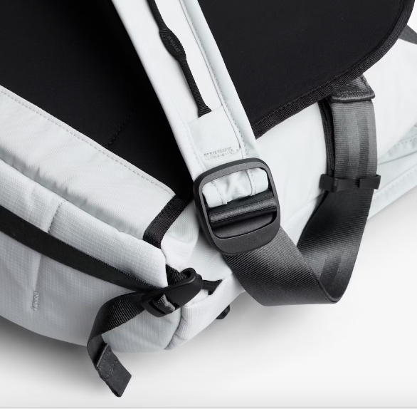 Bellroy Venture Messenger 14" - Fog