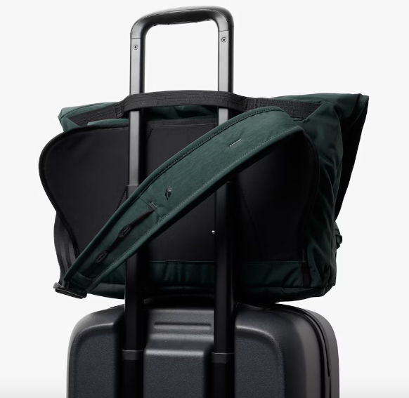 Bellroy Venture Messenger 16" - Deep Ocean