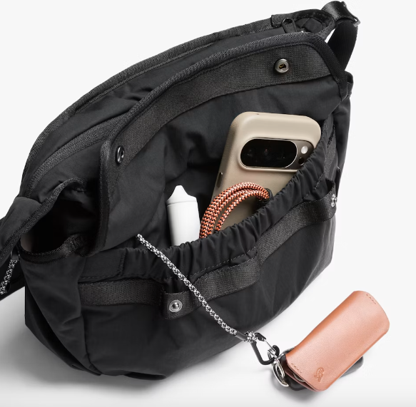 Bellroy Cinch Sling - Black