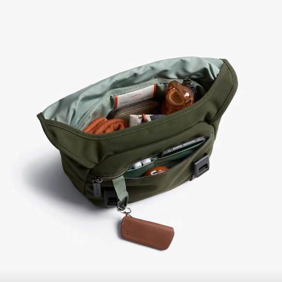 Bellroy Classic Messenger 6L - Olive