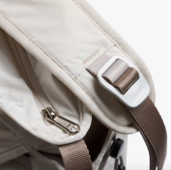 Bellroy Cinch Sling - Oat - Stencil