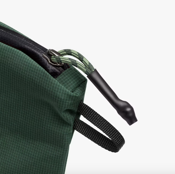 Bellroy Lite Pouch Duo - Spruce - Stencil