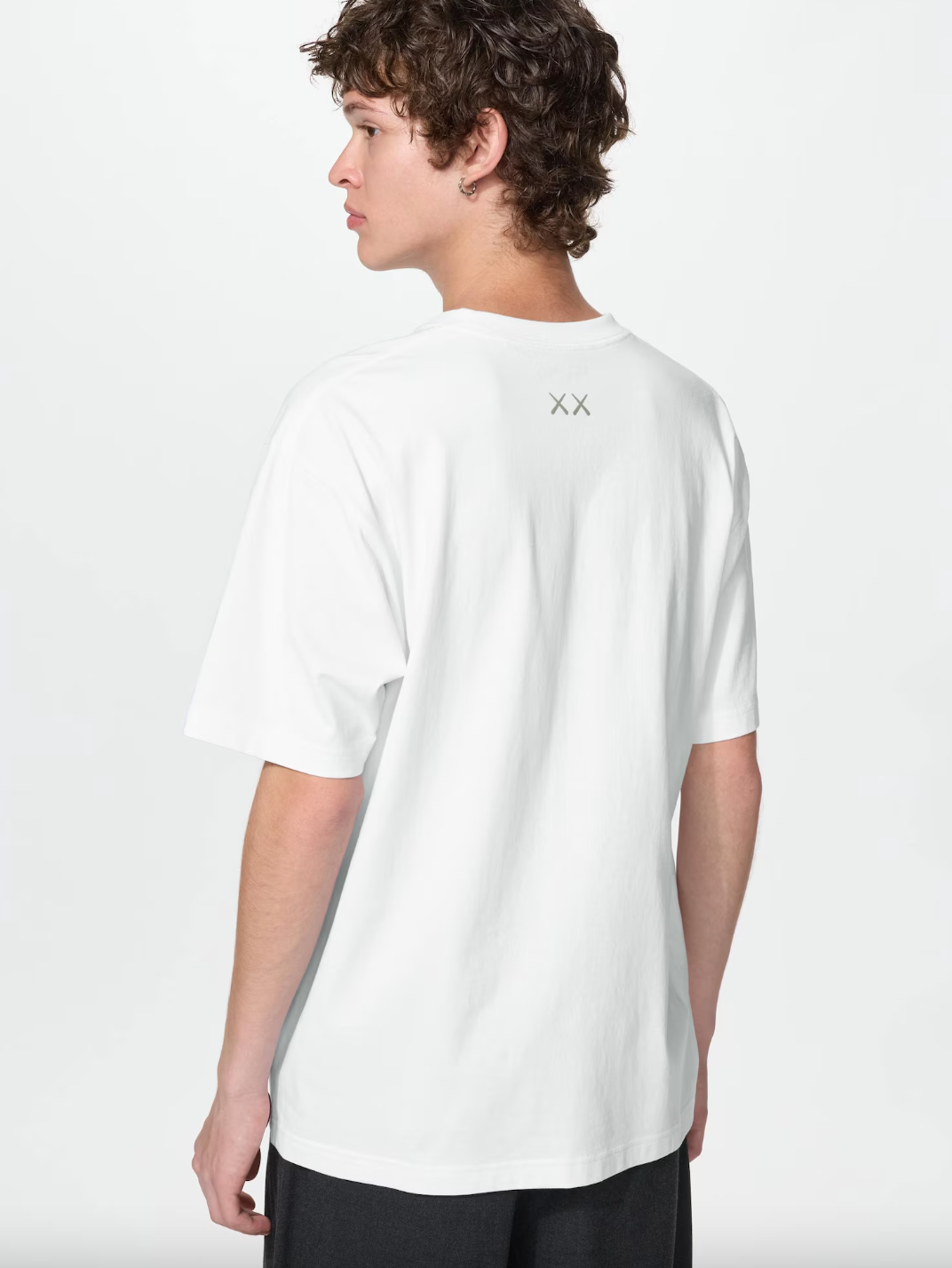 Uniqlo x Kaws Sun, Earth, Moon Universe UT Graphic T-Shirt - White - Stencil
