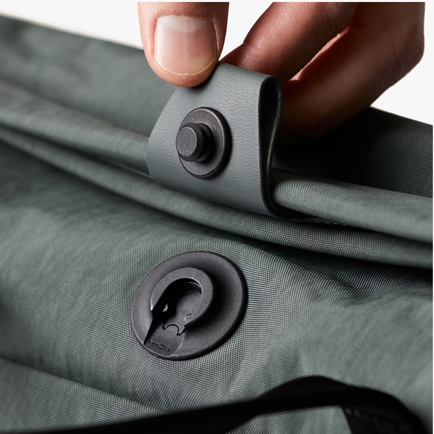 Bellroy Tokyo Messenger Bag 14" - Everglade