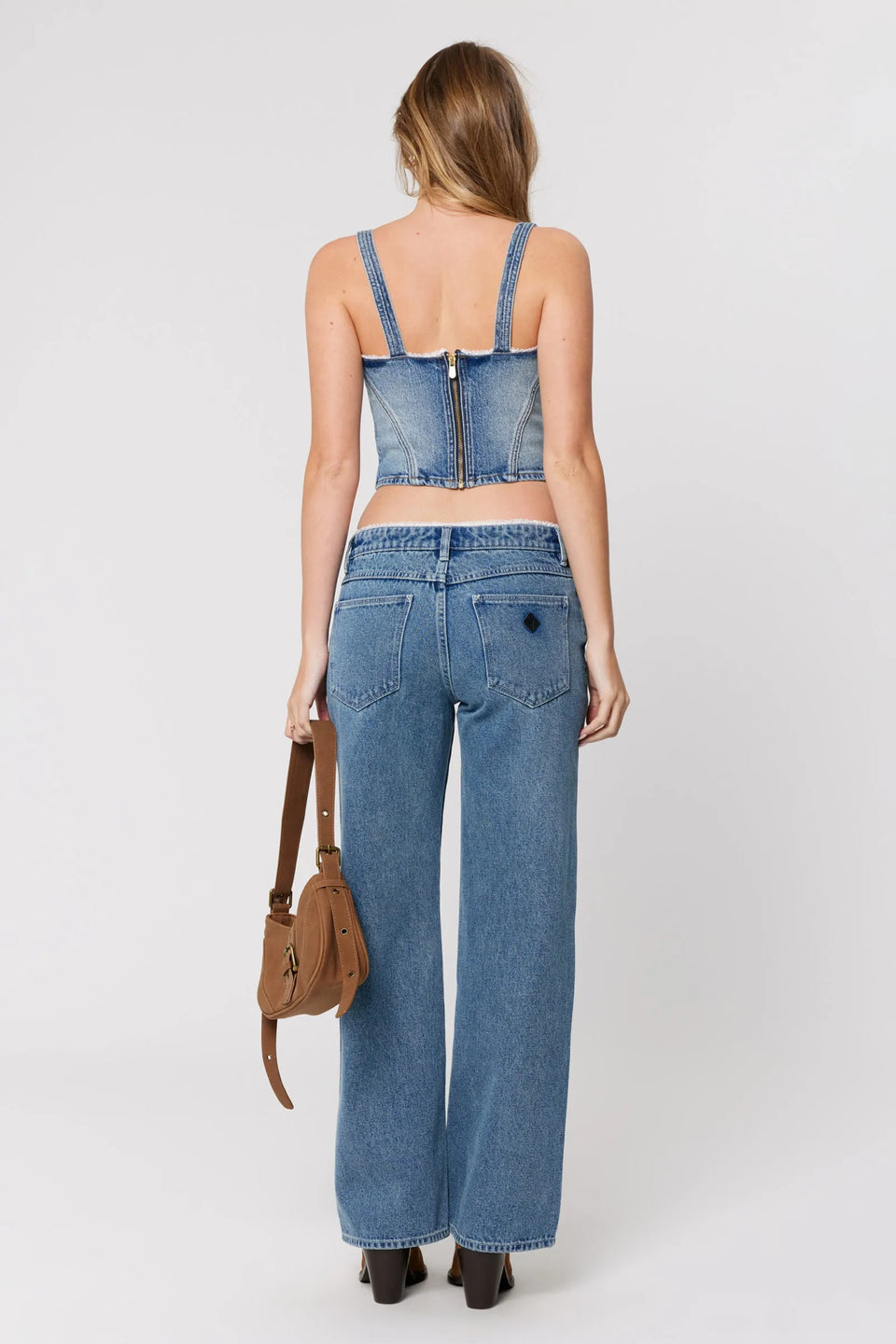 Abrand 99 Low Baggy Selena Lace Recycled