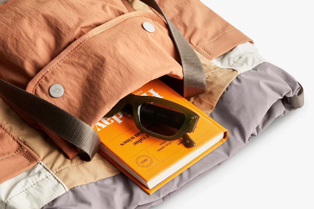 Bellroy Cinch Tote - Sand Dune - Stencil