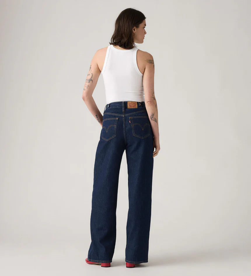 Levi's Women's Cinch Baggy Jeans - Reign Of The Rinse - Stencil