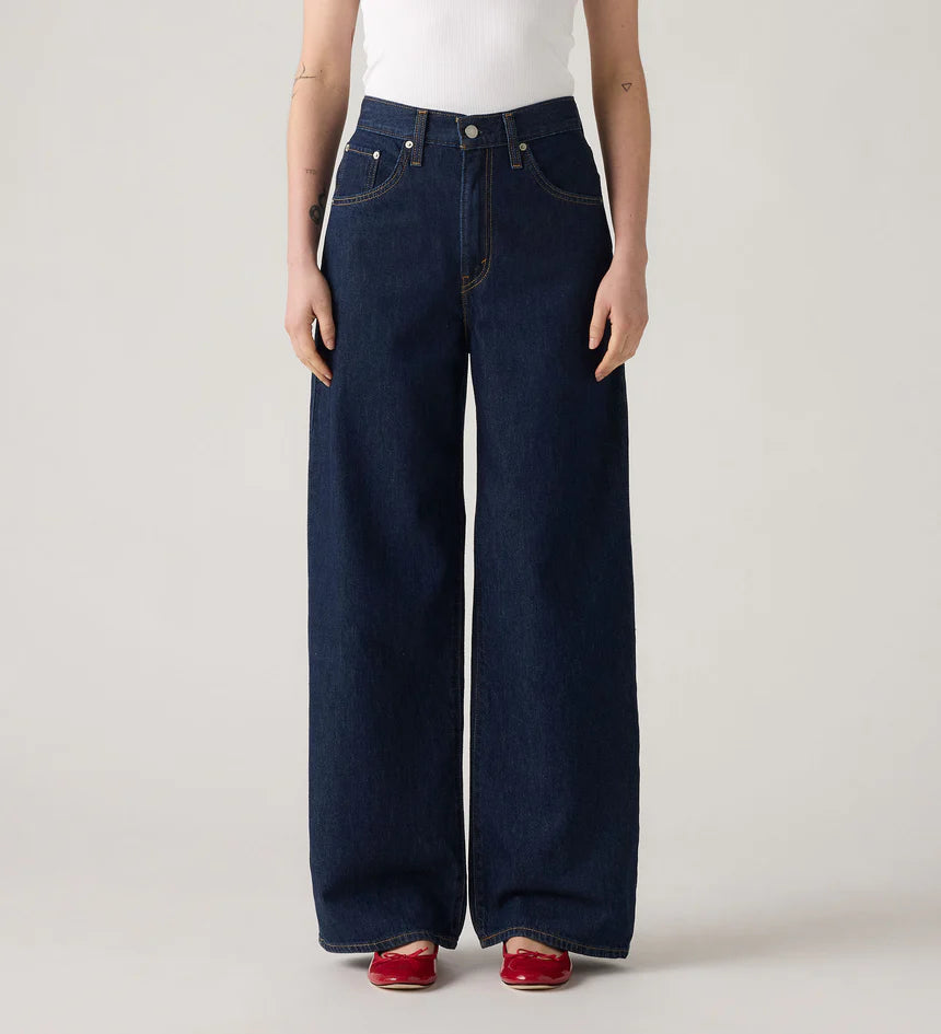 Levi's Women's Cinch Baggy Jeans - Reign Of The Rinse - Stencil