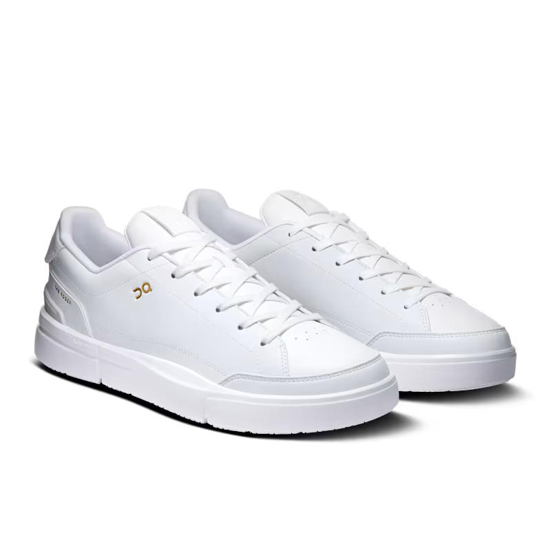 On THE ROGER Centre Court - White/White
