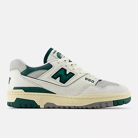 New Balance 550 - Sea Salt with Marsh Green