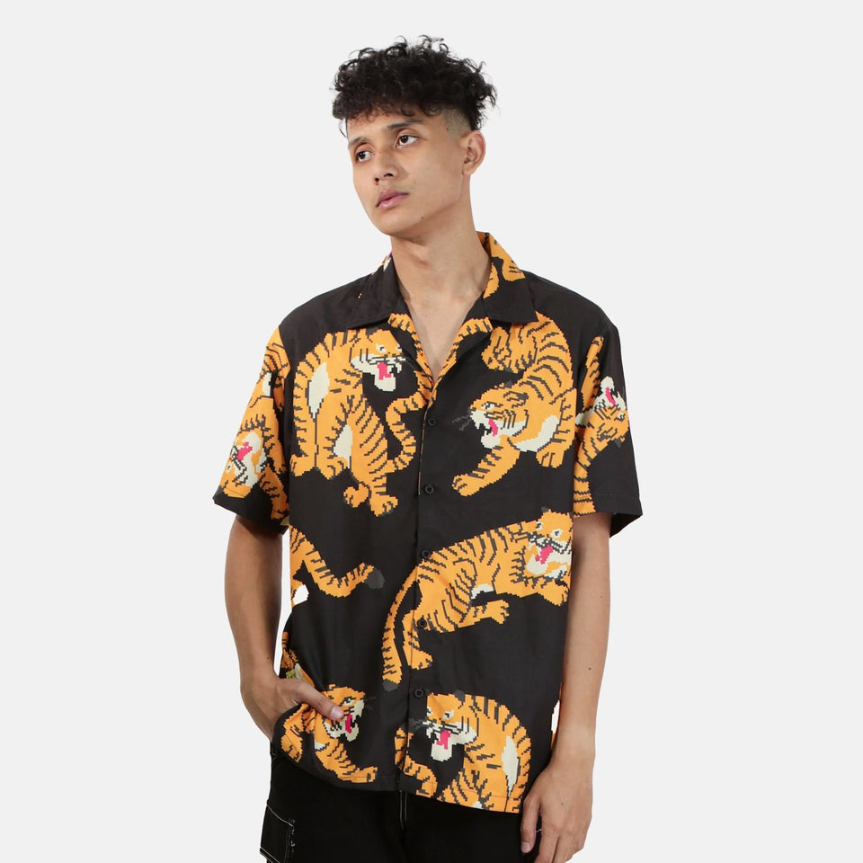 Cosmic Tiger Pixel Shirt - Black
