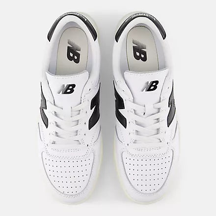 New Balance T500 White / Black - Stencil