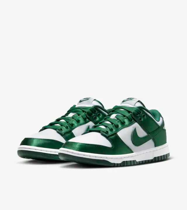 Nike Women's Dunk Low Ess Satin White/Team Green - Stencil