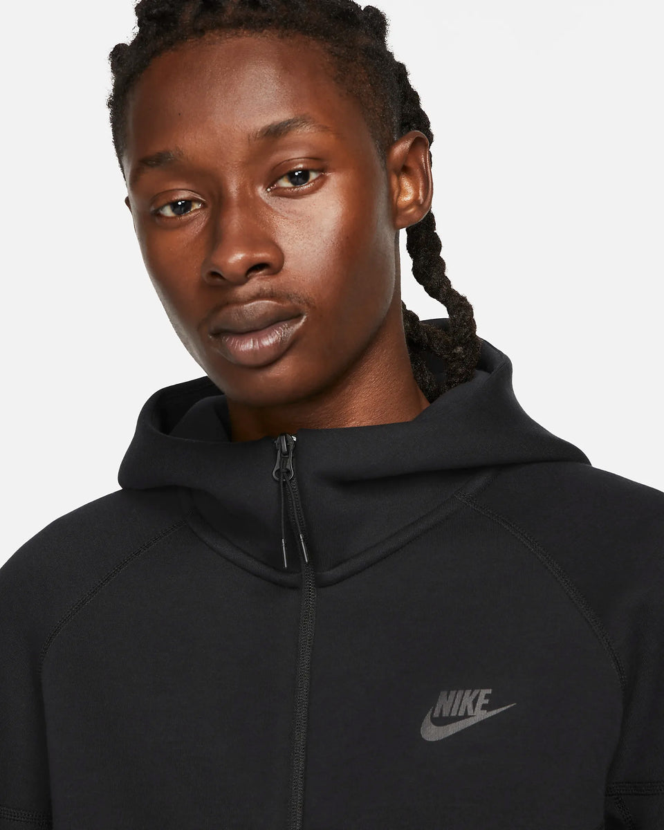 Nike Men s Sportswear Tech Fleece Windrunner Full Zip Hoodie Black