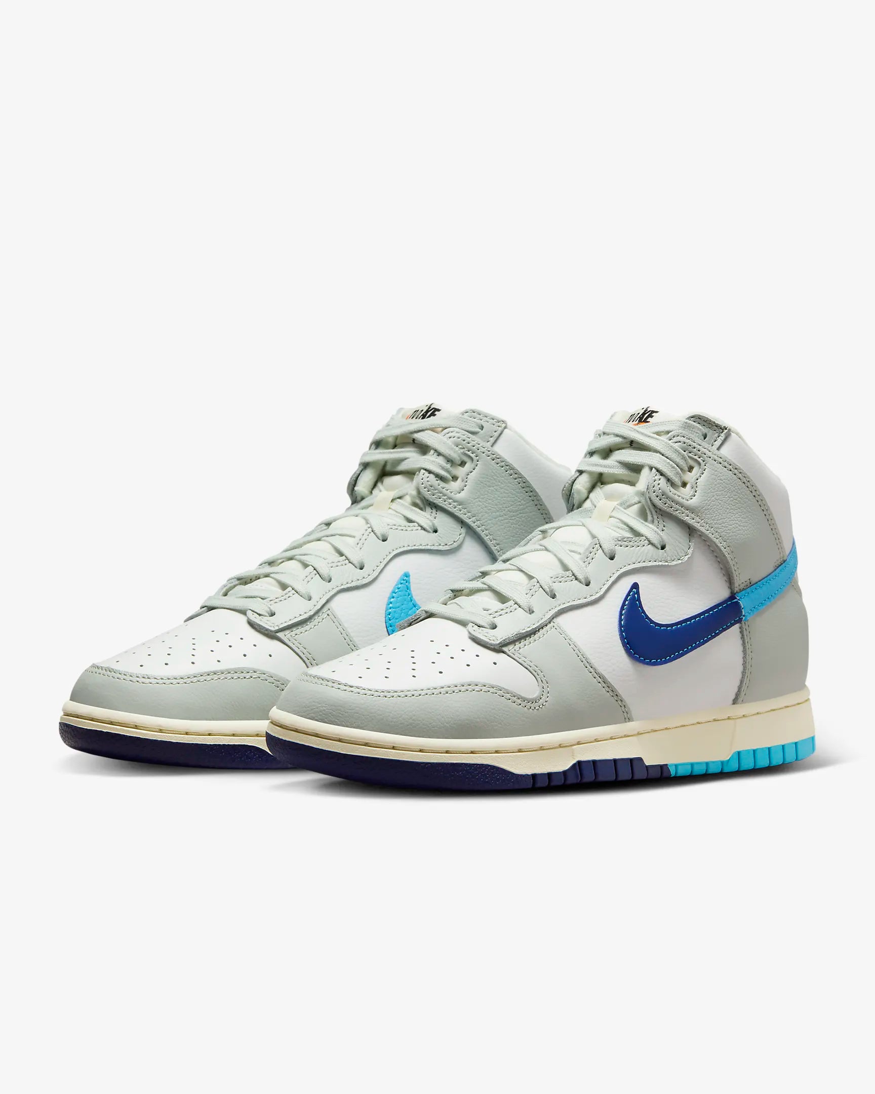 Nike Dunk Hi Retro SE - Summit White/Deep Royal Blue/Light Silver/Baltic Blue - Stencil