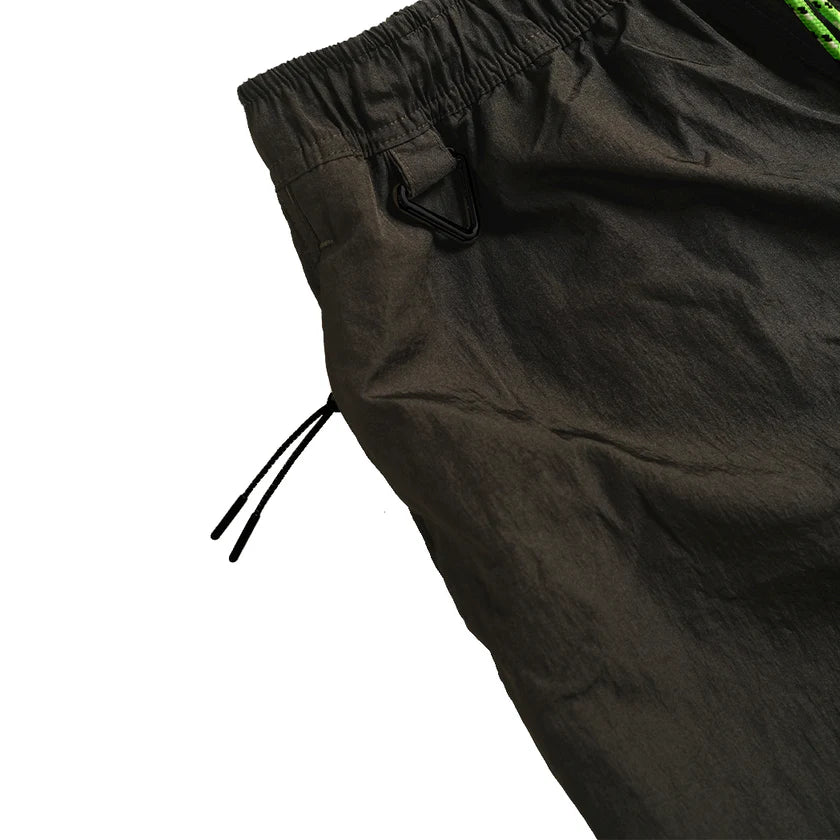 Paper Breathe Short - Dark Grey