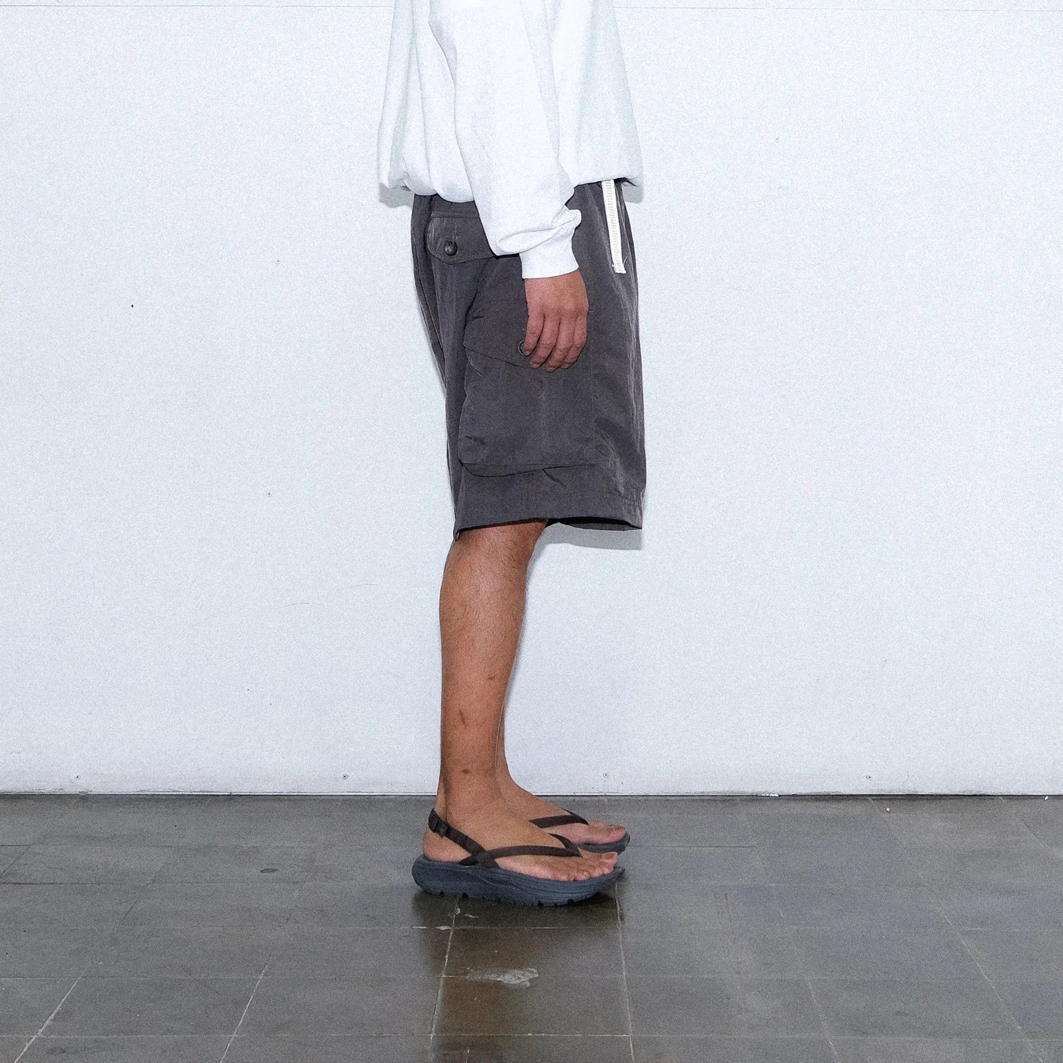 Paper NCS Short - Dark Grey - Stencil