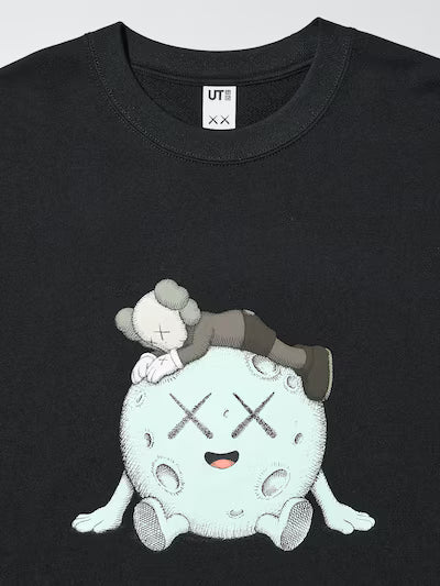 Uniqlo x Kaws Moon Universe Sweatshirt - Black