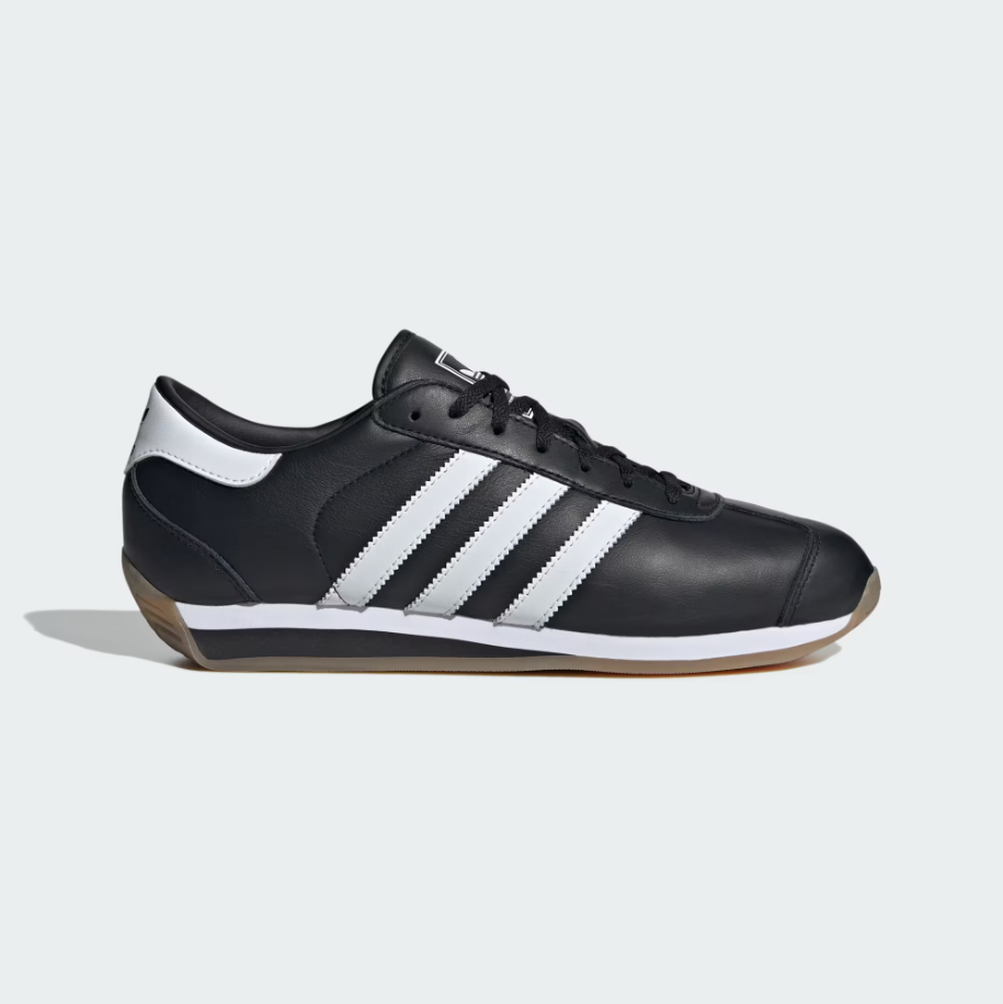 Adidas Country II - Core Black / Cloud White / Carbon - Stencil