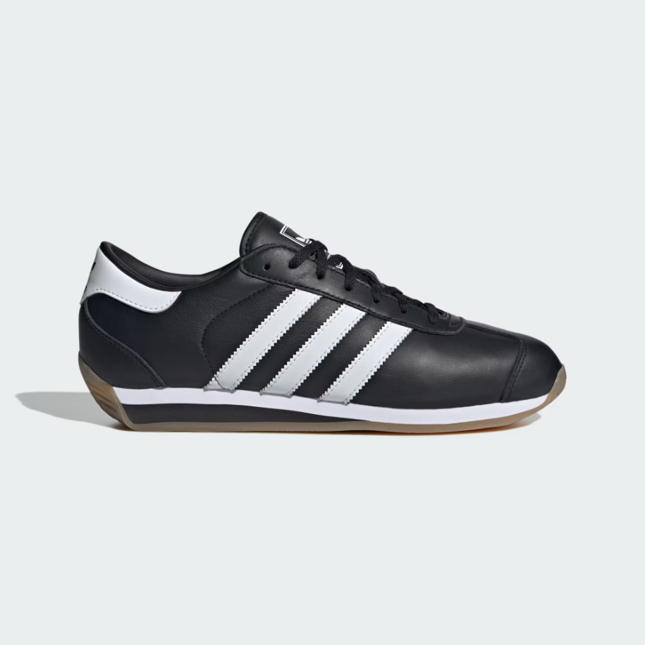 Adidas Country II - Core Black / Cloud White / Carbon