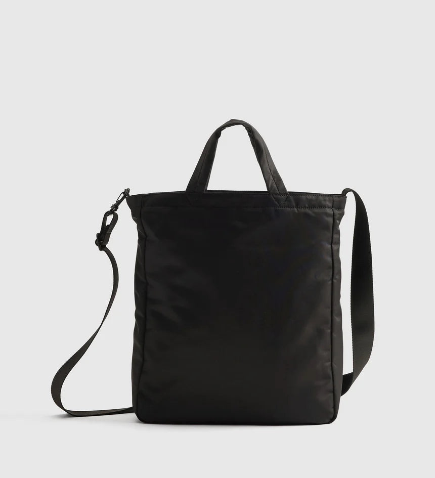 Levi's Mission Bay Tote - Caviar - Stencil