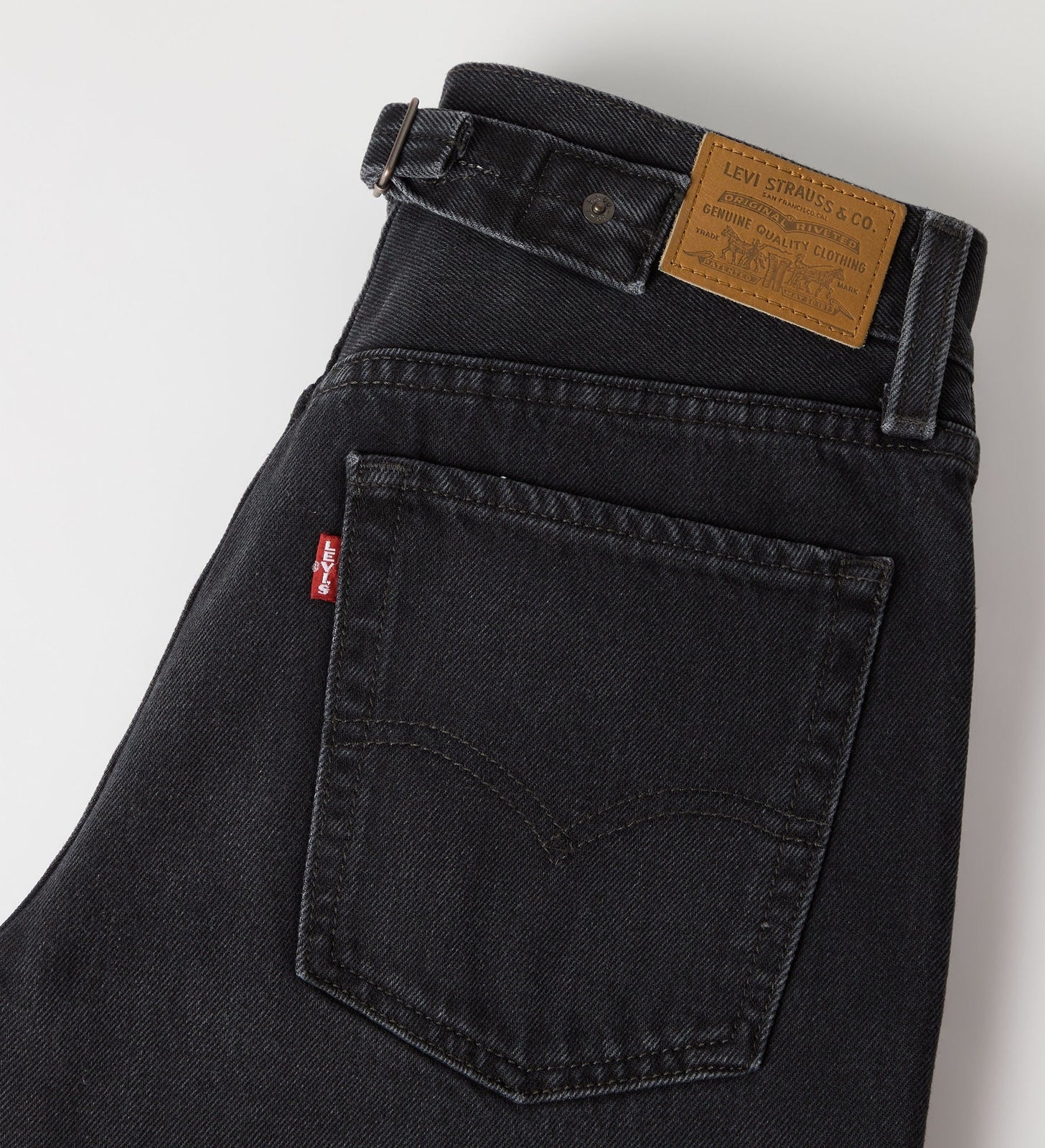Levi's Womens' Loose Taper Jean - Filtered Face