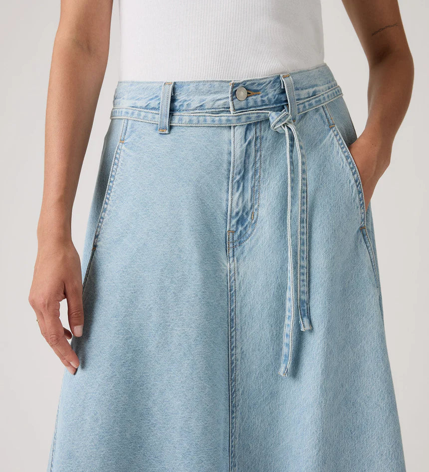 Levi's Women's XL Skirt - Trek Tech - Stencil