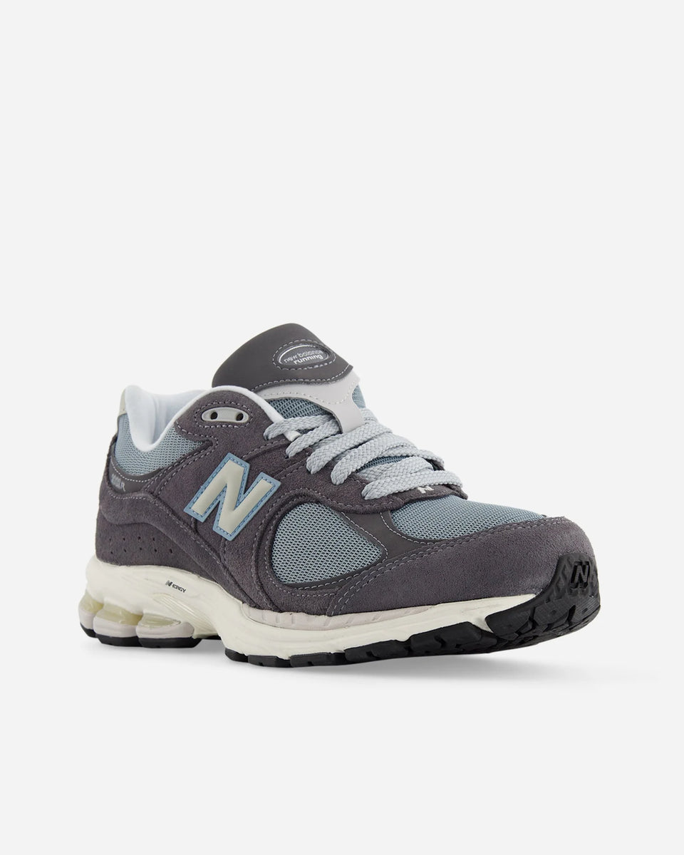 New Balance 2002R Magnet with lead and blue fox