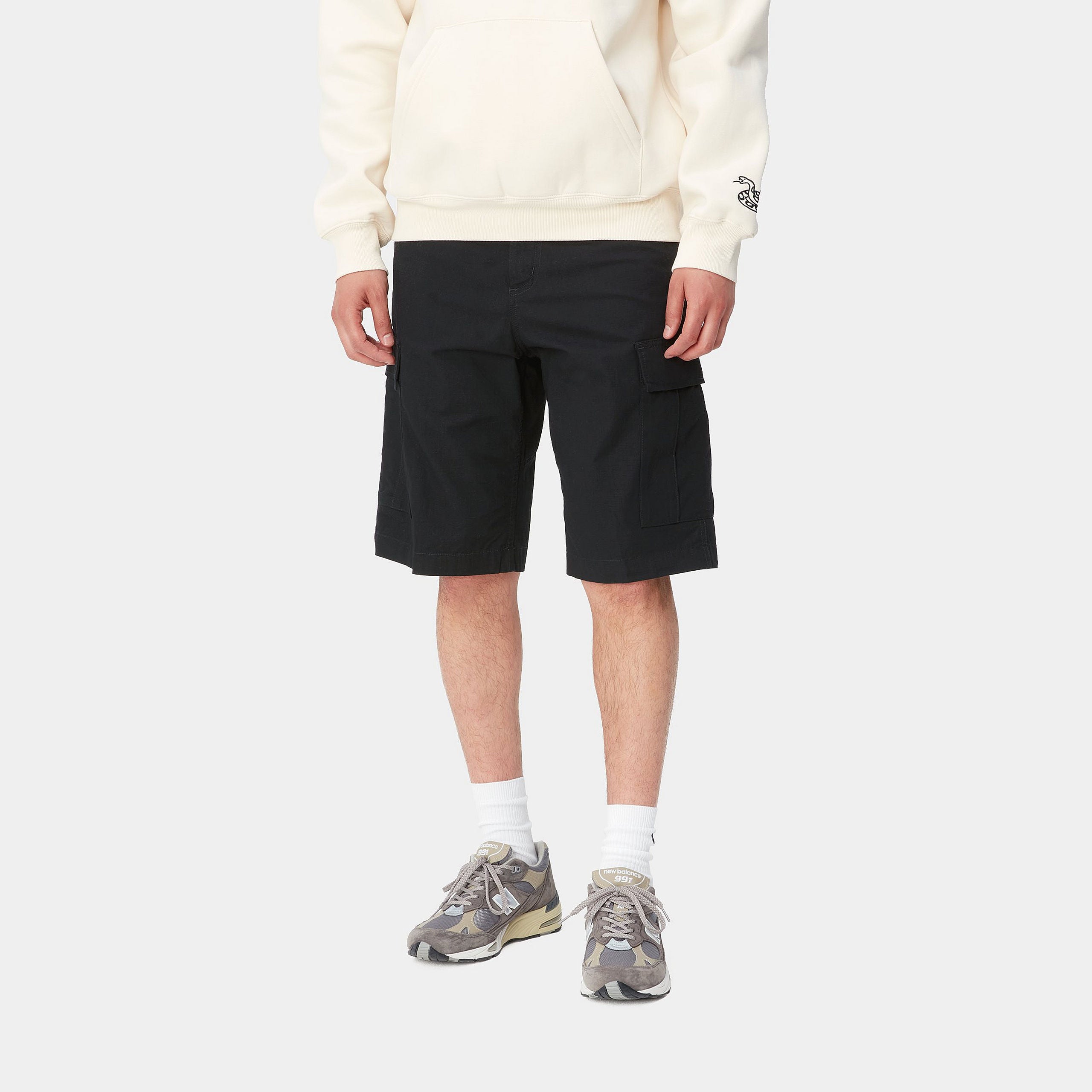 Carhartt Regular Cargo Shorts - Black Garment Dyed - Stencil