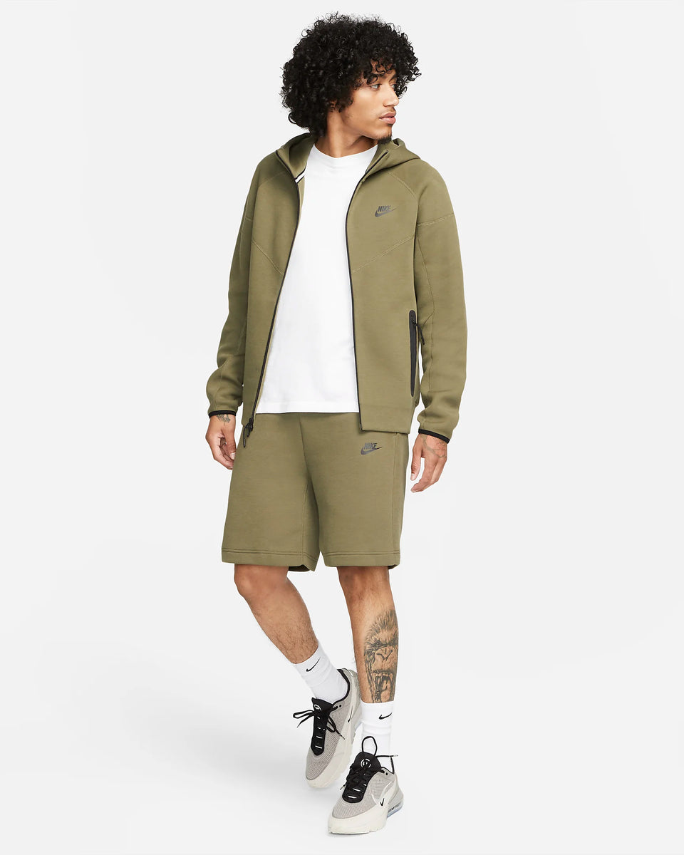 Nike Men's Sportswear Tech Fleece Hoody Olive/ Black