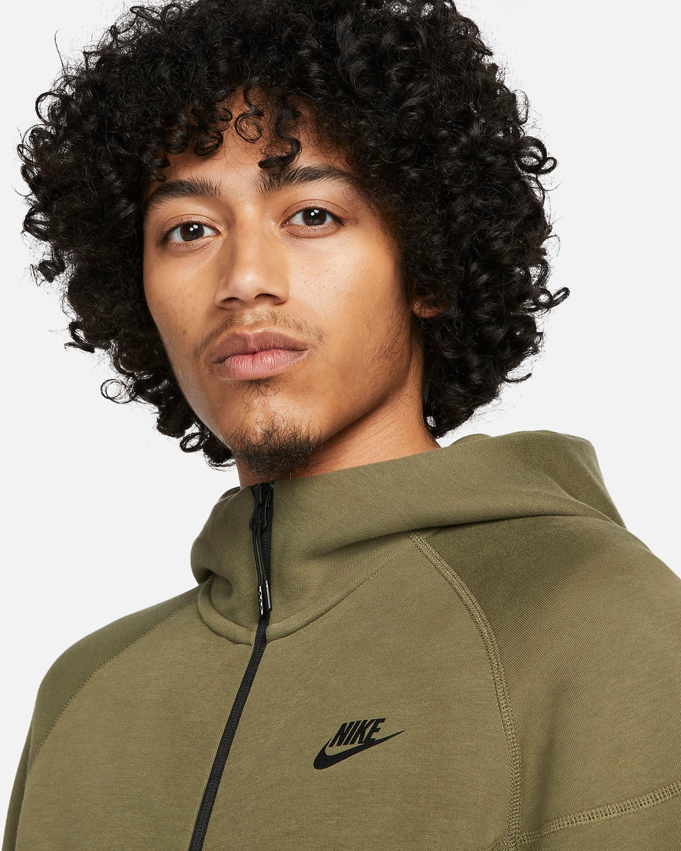 Nike Men's Sportswear Tech Fleece Hoody Olive/ Black