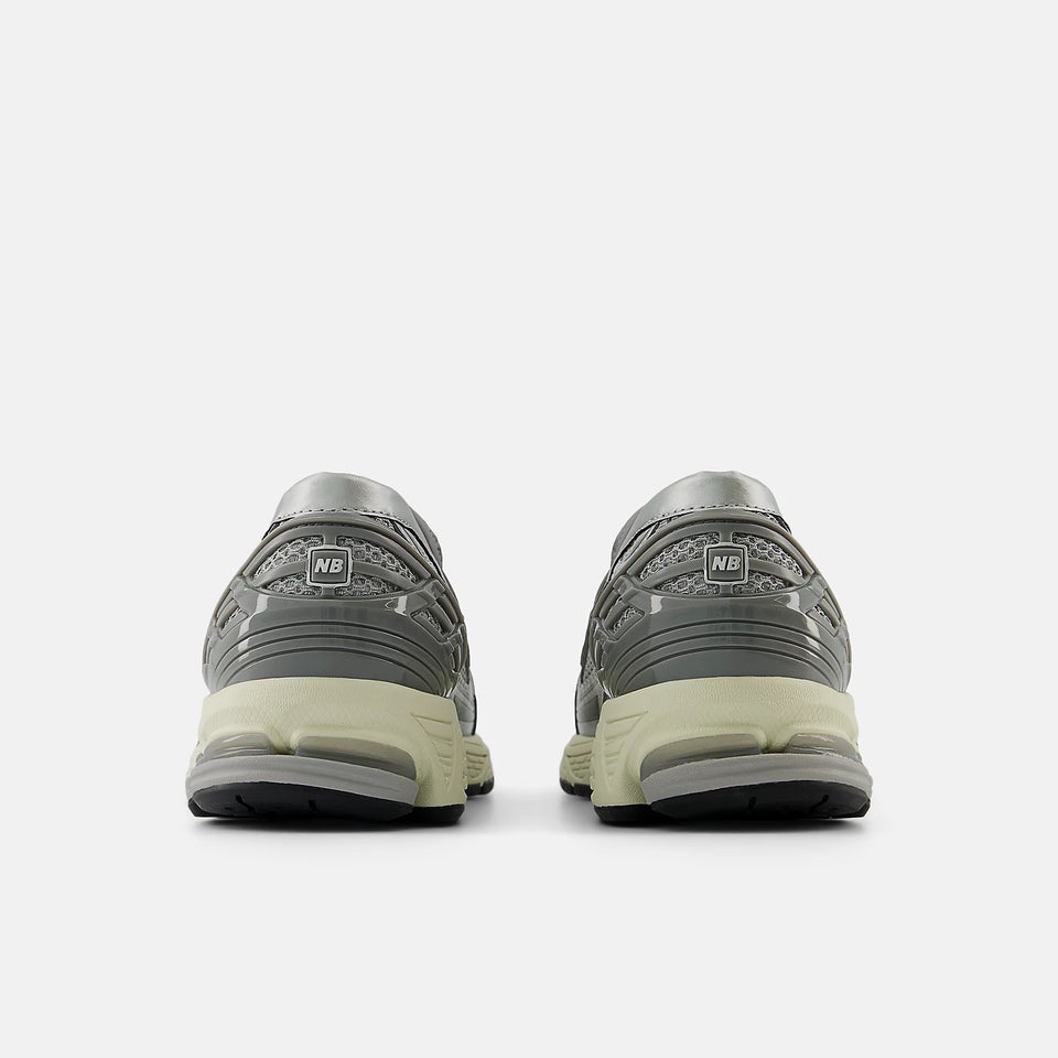 New Balance 1906L - Silver with shadow grey and turtledove