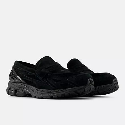 New Balance 1906L - Black with black cement - Stencil