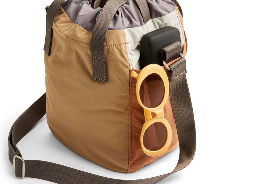 Bellroy Cinch Bucket Bag - Sand Dune