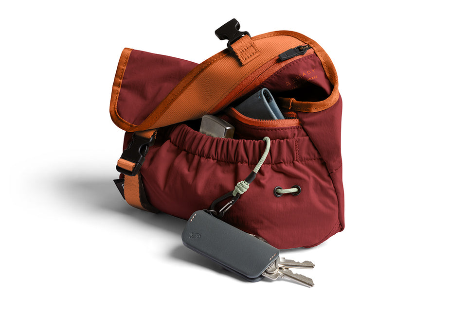 Bellroy Cinch Mini Messenger - Crimson