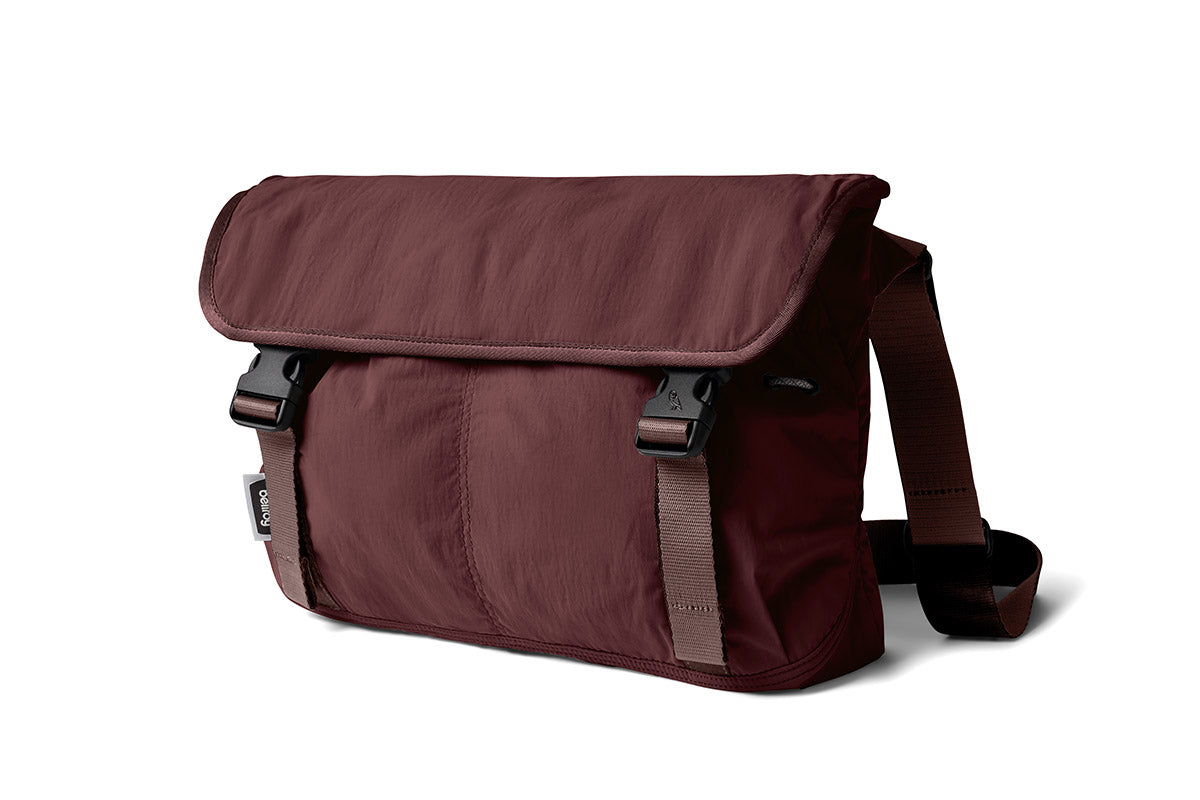 Bellroy Cinch Messenger - Burgundy - Stencil