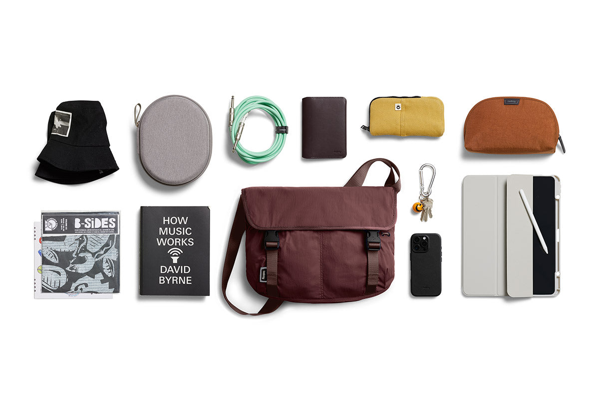 Bellroy Cinch Messenger - Burgundy - Stencil