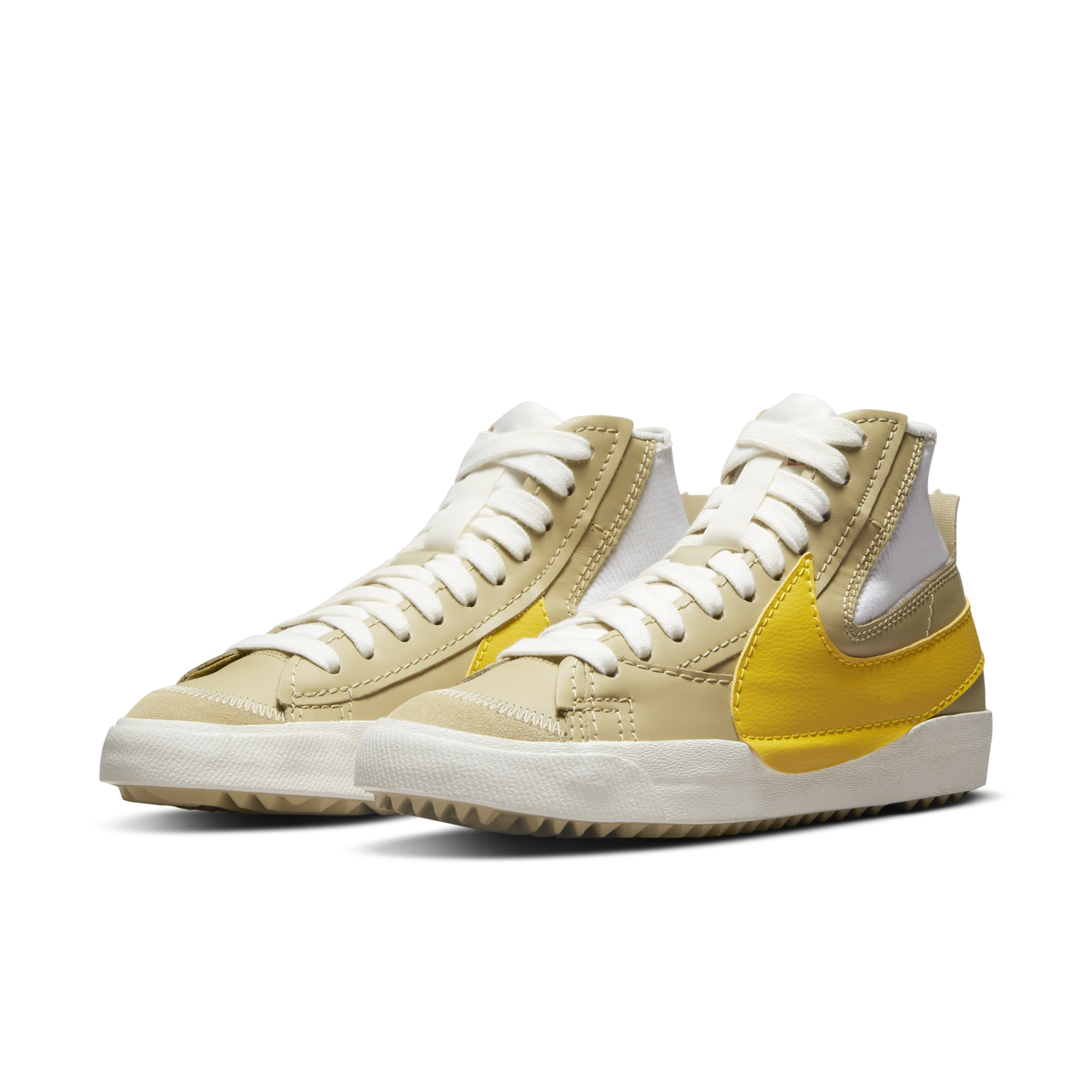 Nike Blazer Mid '77 Jumbo - Wheat Grass / Wind Sulfur / Sail - Stencil