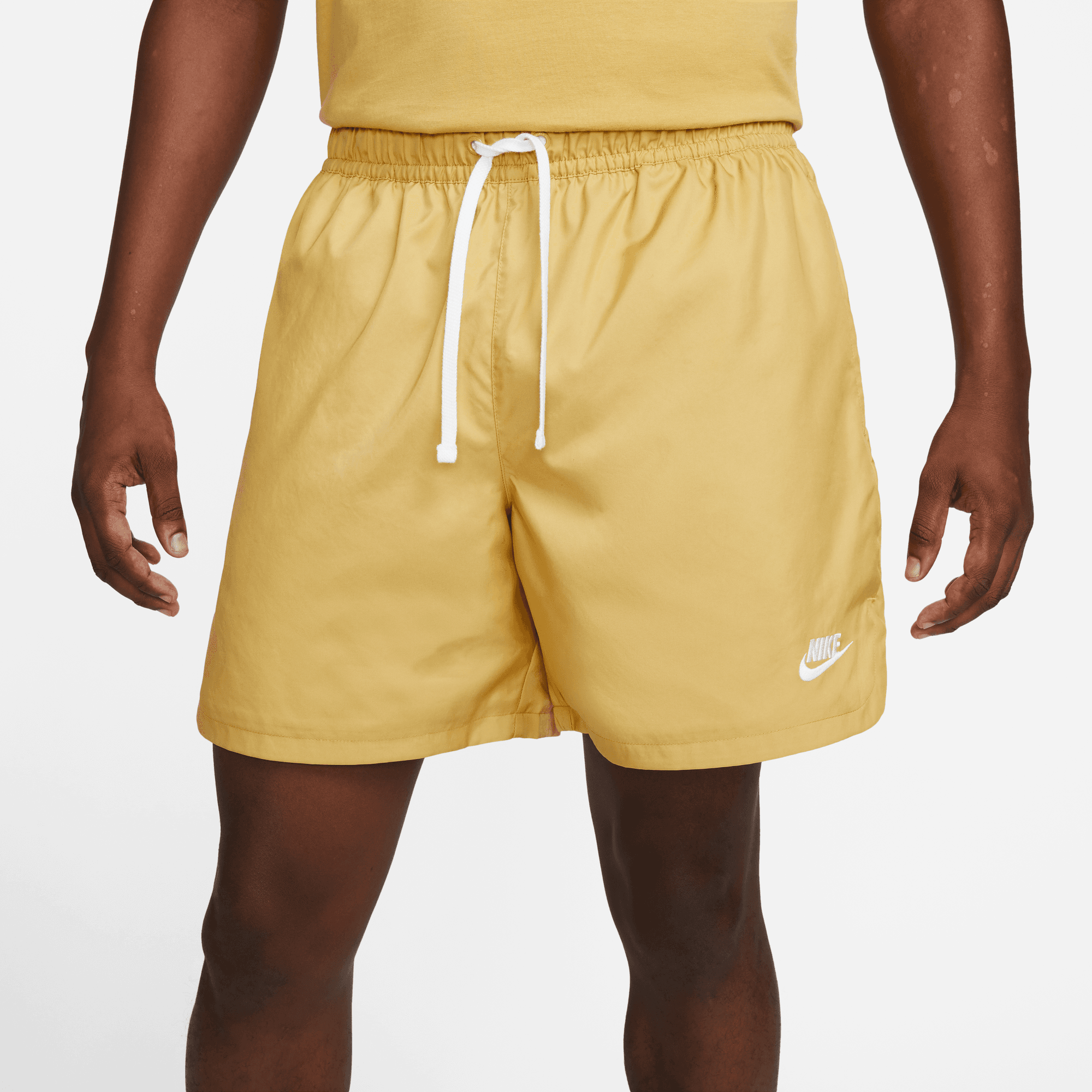 Nike NSW Club Flow Short - Gold - Stencil