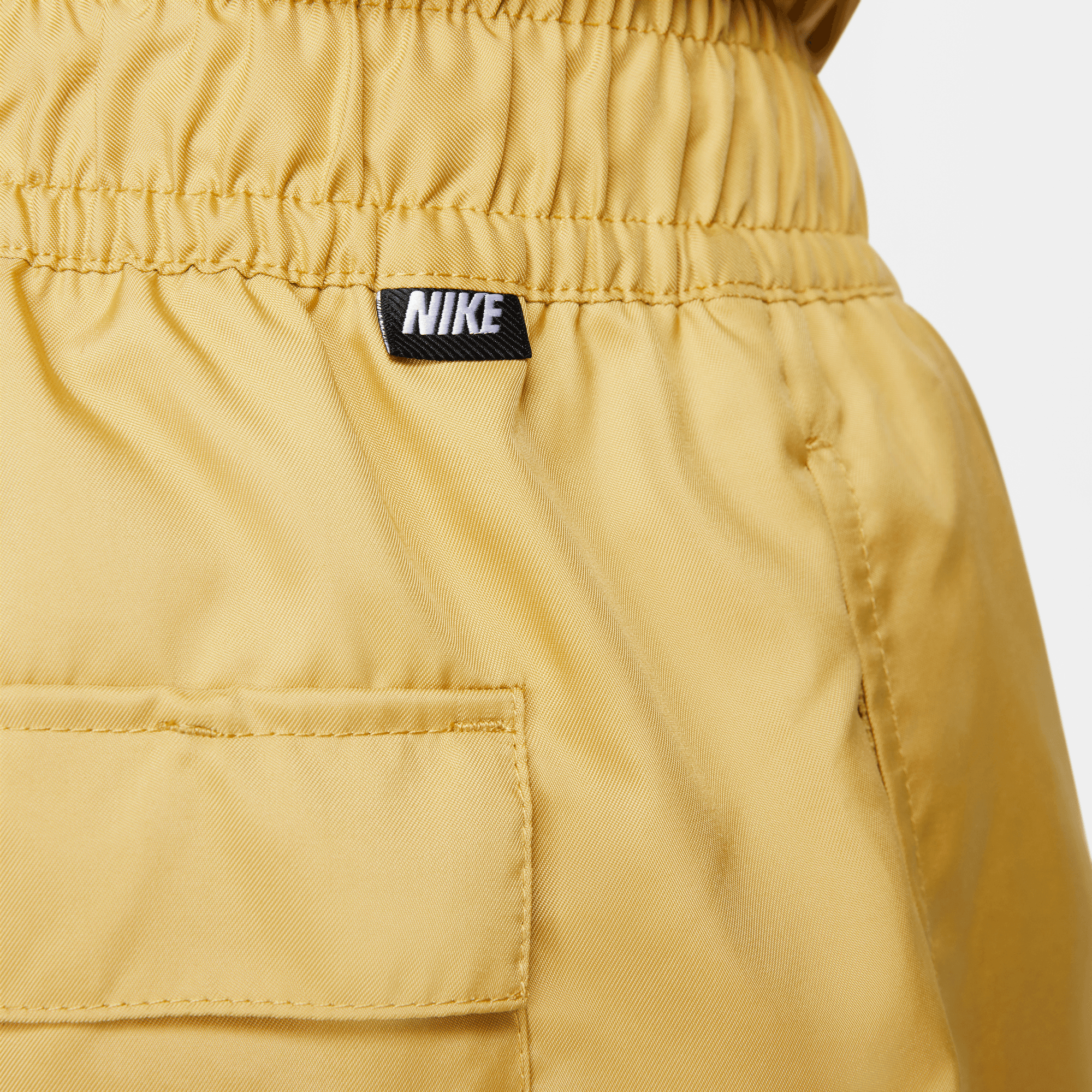 Nike NSW Club Flow Short - Gold - Stencil