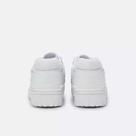 New Balance 550 - White / White - Stencil