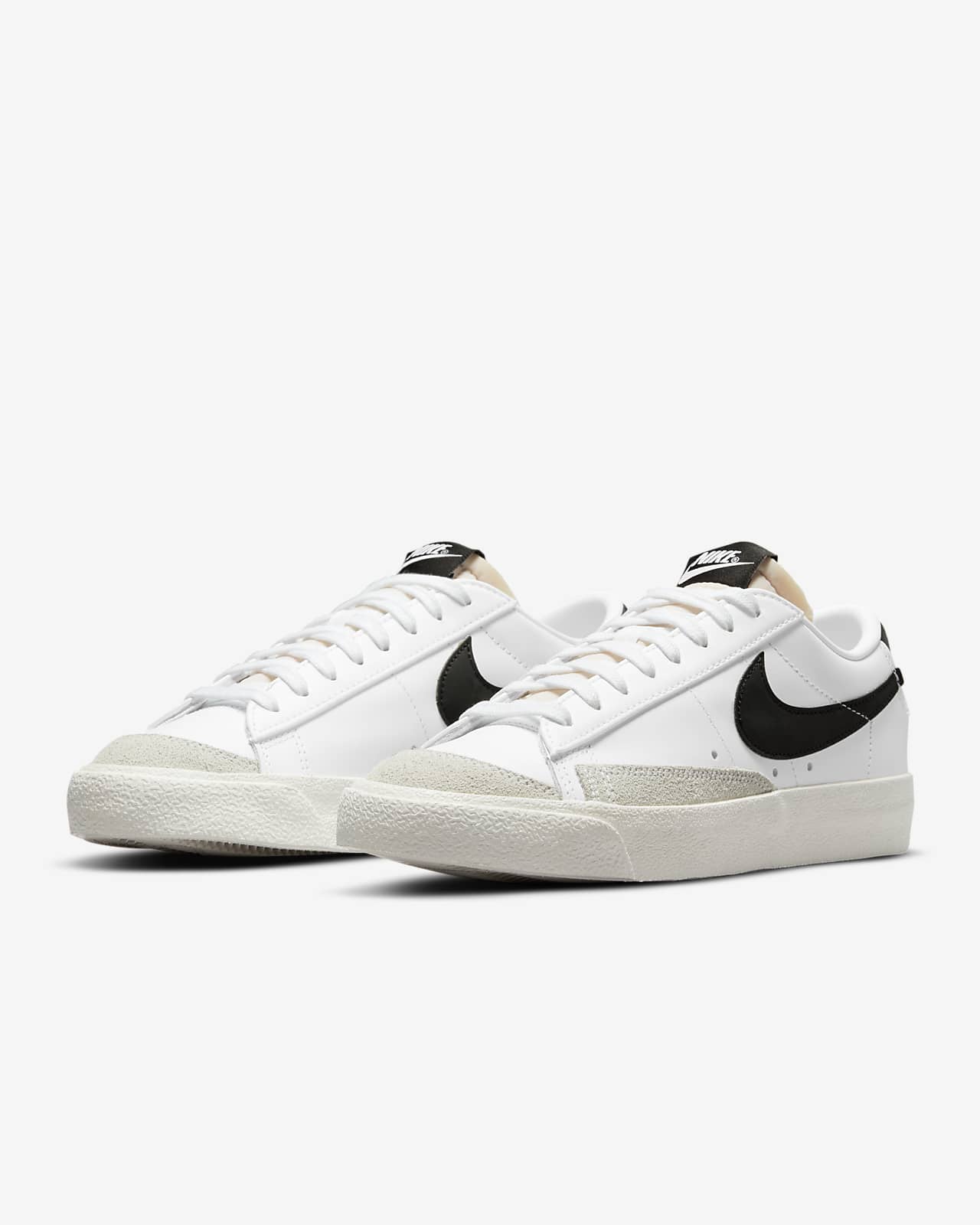 Nike Women's Blazer Low 77 White/Black-Sail - Stencil