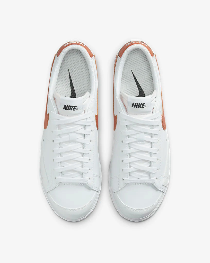 Nike W Blazer Low Platform - White / Sail / Copper