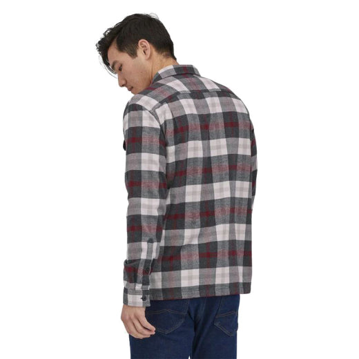 Patagonia Men's Long-Sleeved Organic Cotton Midweight Fjord Flannel Shirt Forage : Ink Black